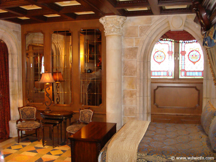 Cinderella-Castle-Suite-22