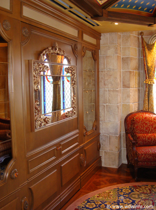 Cinderella-Castle-Suite-50