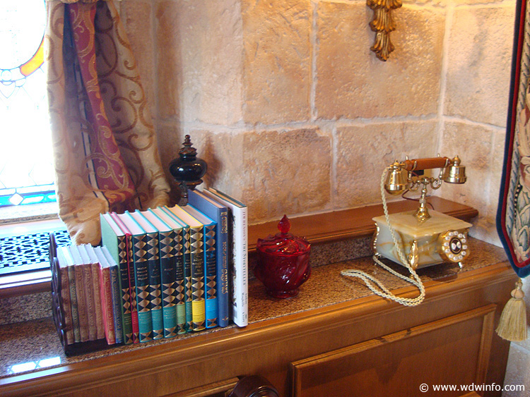 Cinderella-Castle-Suite-54