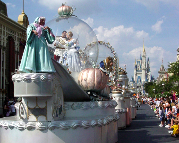 Cinderella in Dream Parade