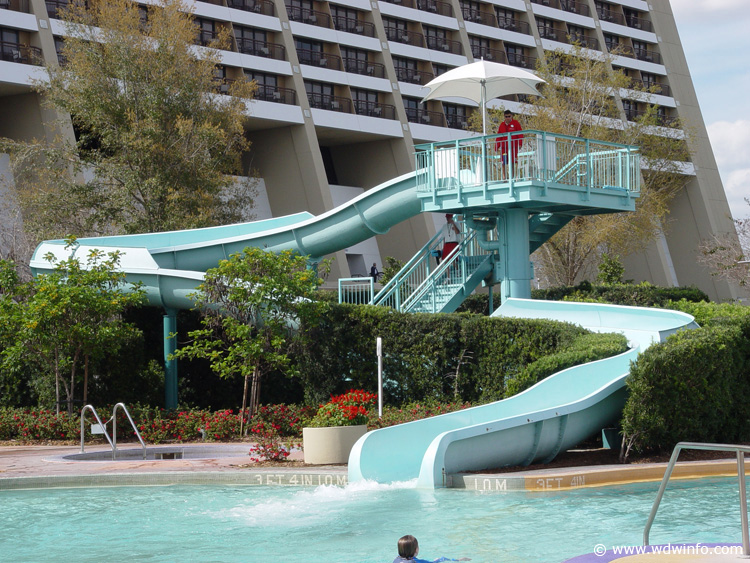 contemporary-resort35