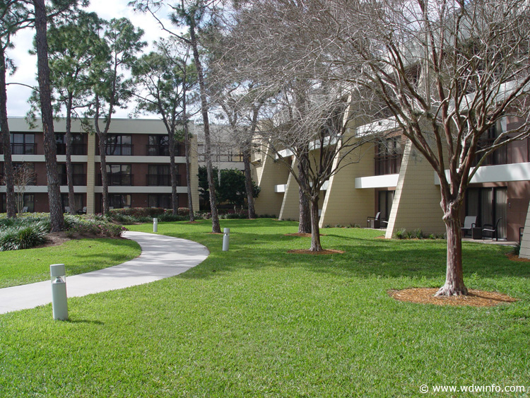 contemporary-resort37