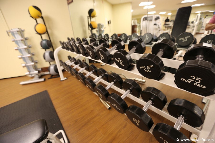 Contemporaty-Resort-Fitness-Center-004