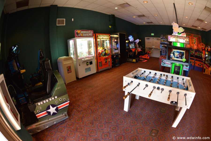 Coronado-Springs-Arcade-003