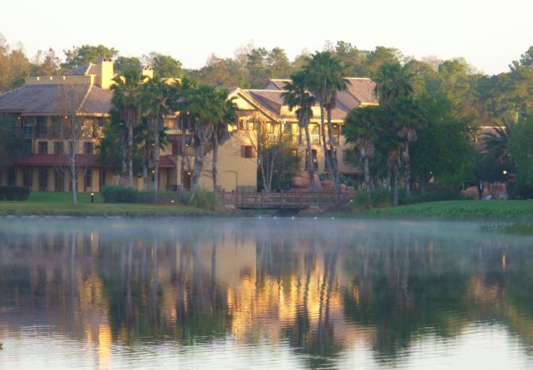 Coronado Springs Lago Dorado