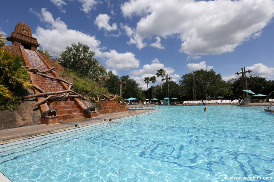 Coronado-Springs-Pools-006