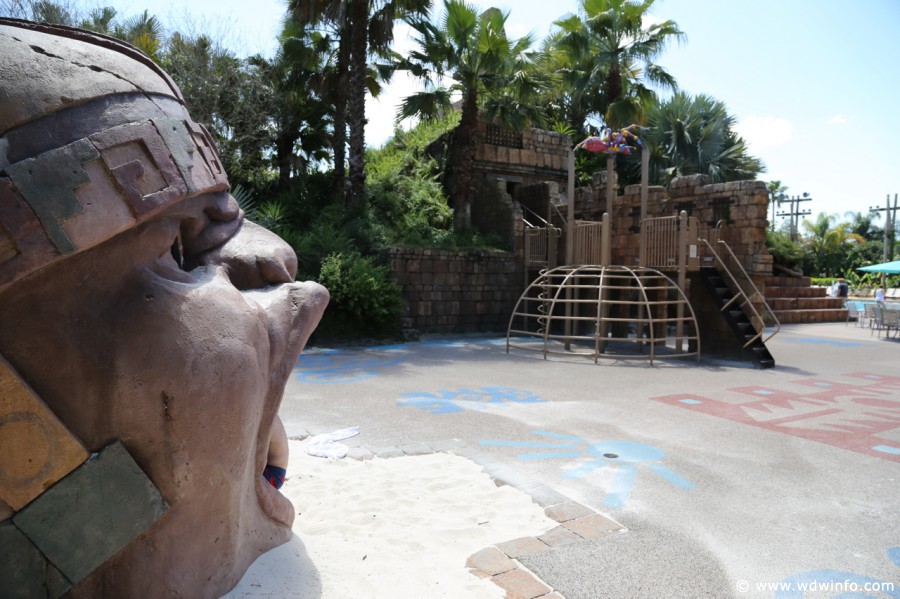 Coronado-Springs-Pools-031