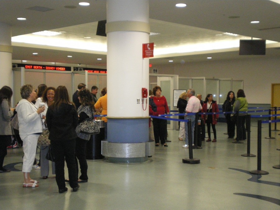 customs queue