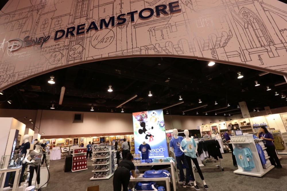 D23Expo-Merchandise-010