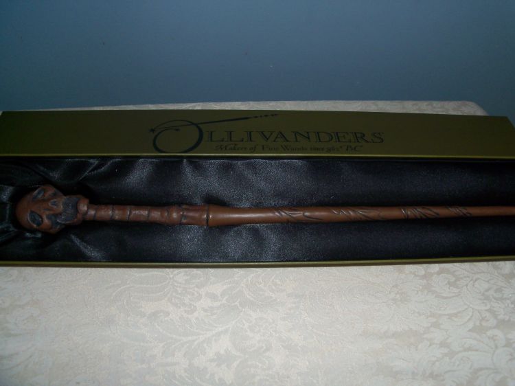 Dark Witch/Wizard wand