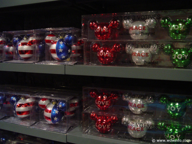 Days_of_Christmas_Store_020