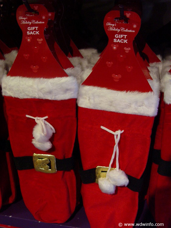 Days_of_Christmas_Store_071