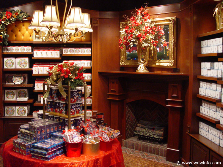 Days_of_Christmas_Store_074