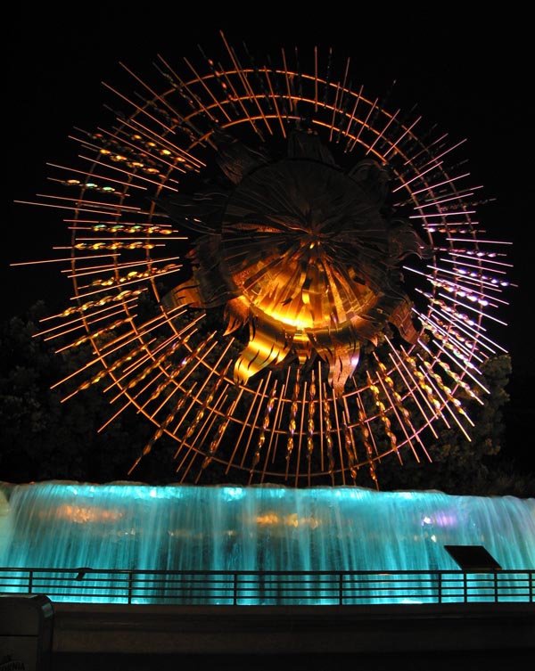 DCA Sunshine Plaza Fountain