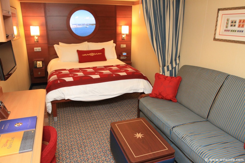 Disney Cruise Line Staterooms Deluxe Inside Stateroom