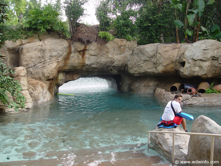 Discovery_Cove_Aviary_21