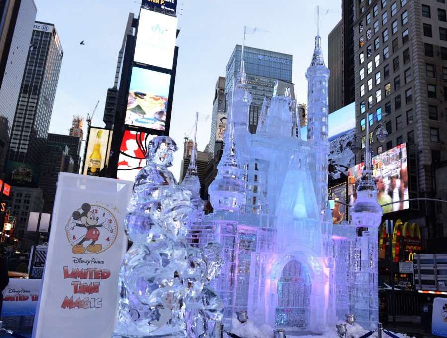 Disney-Builds-Ice-Castle-Times-Square-003