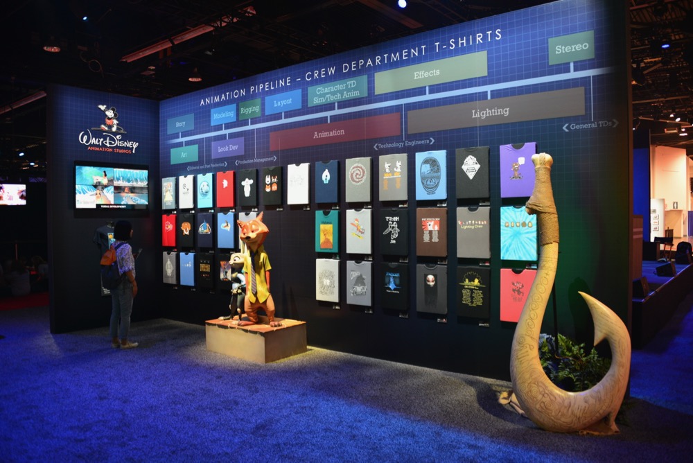 Disney-D23-2017-Expo-Floor-05