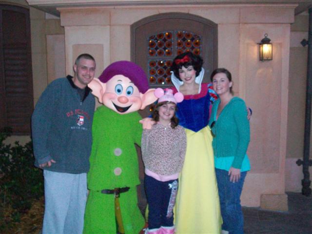 Disney-Dec08_326_Small_