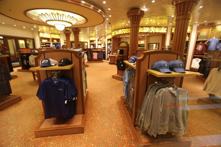 Disney-Dream-Common-Areas-007