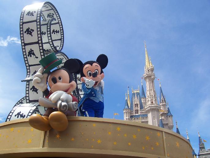 Disney Dreams Come True Parade