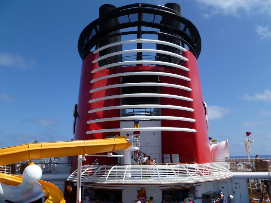Disney Magic rear stack and Mickey slide, 27-Mar-2011