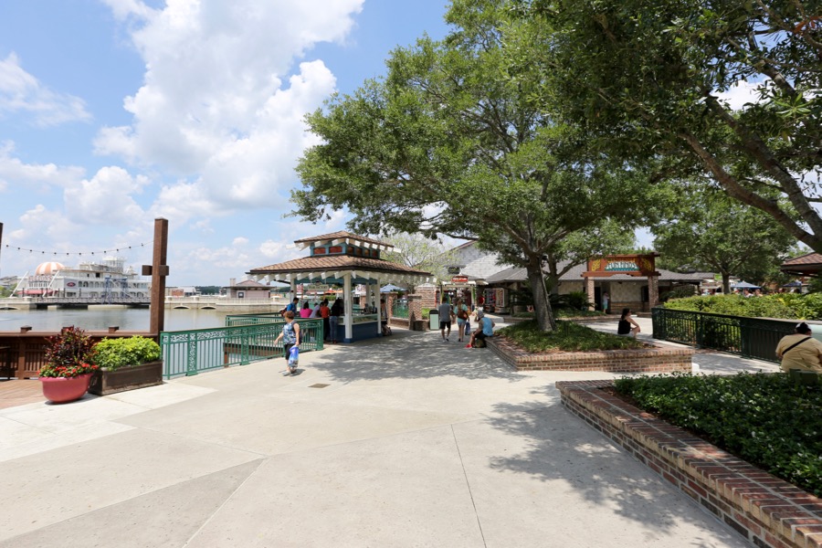 Disney-springs-marketplace-22