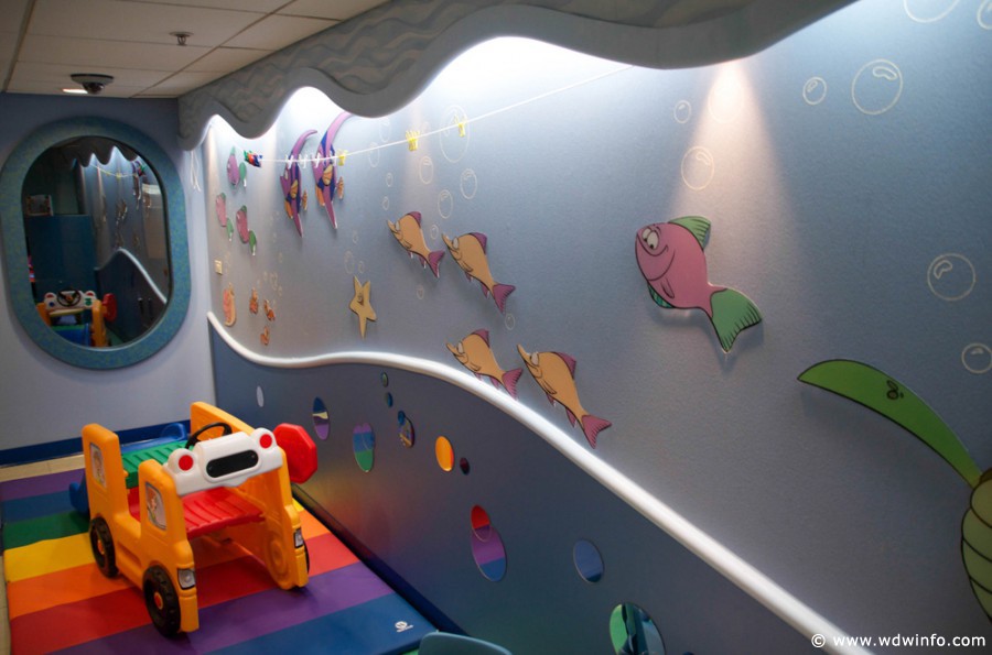 Disney-Wonder-Flounders-Reef-Nursery-010