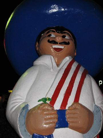 Disney3-07a_044-640_Small_