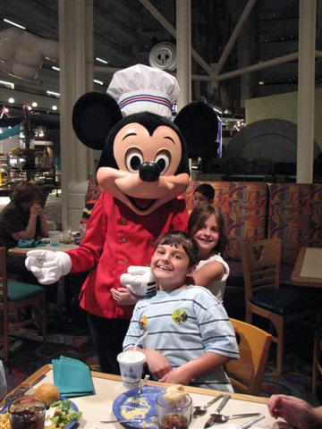 Disney3-07b_093_Small_