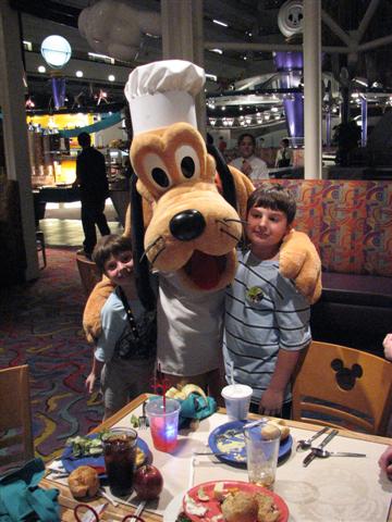Disney3-07b_099_Small_