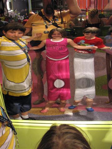 Disney3-07b_276_Small_