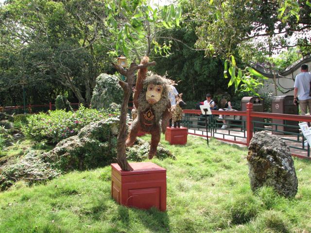 Disney3-07e_015_Small_