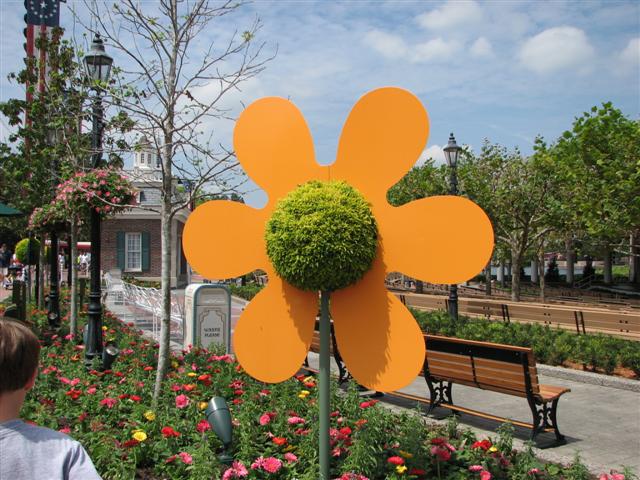 Disney3-07e_073_Small_