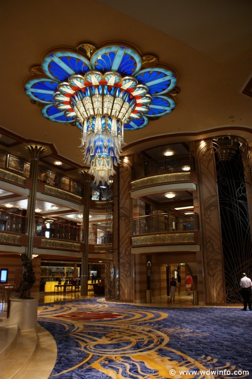 Disney_Dream_Cruise_Ship_011