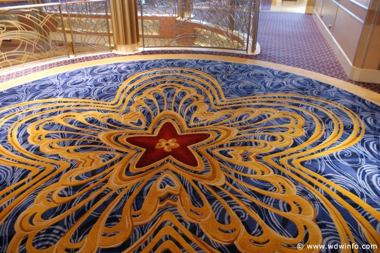 Disney_Dream_Cruise_Ship_013