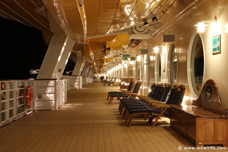 Disney_Dream_Cruise_Ship_025