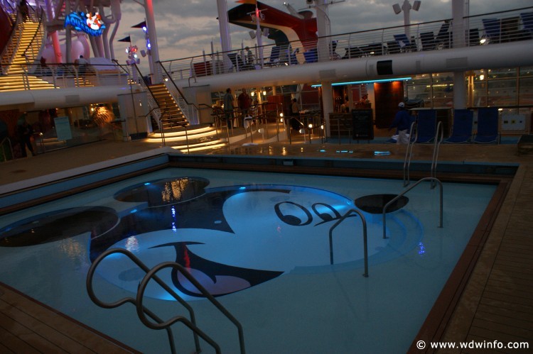 Disney_Dream_Cruise_Ship_043