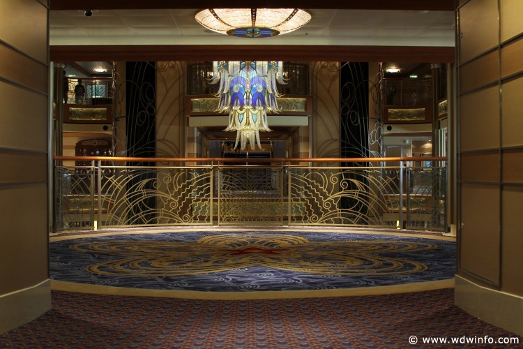 Disney_Dream_Cruise_Ship_055