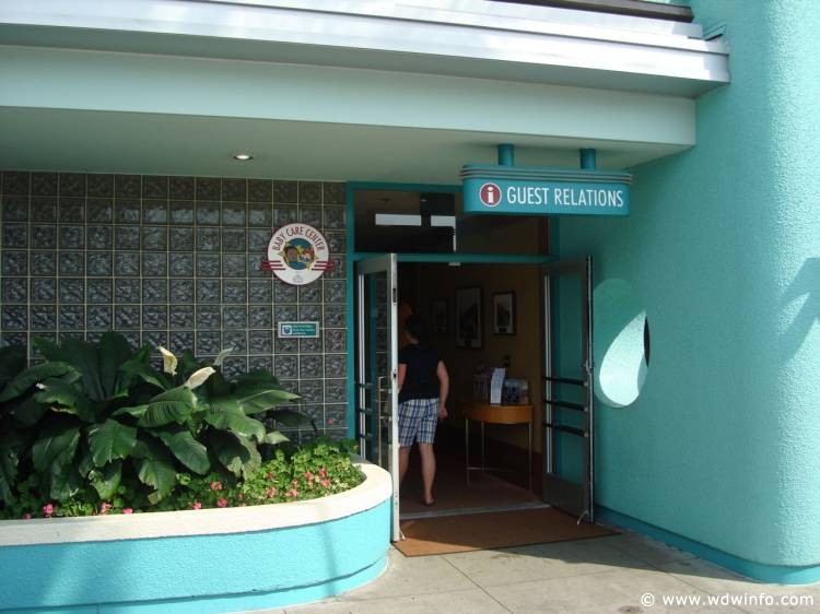 Disney_Hollywood_Studios_Baby_Care_Center_02