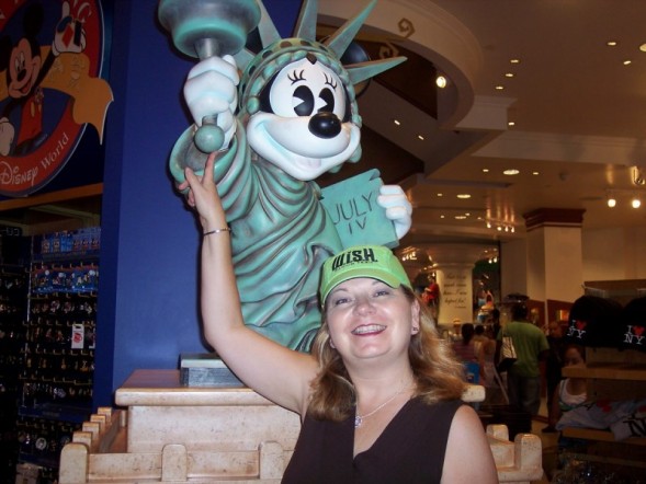 Disney_Store