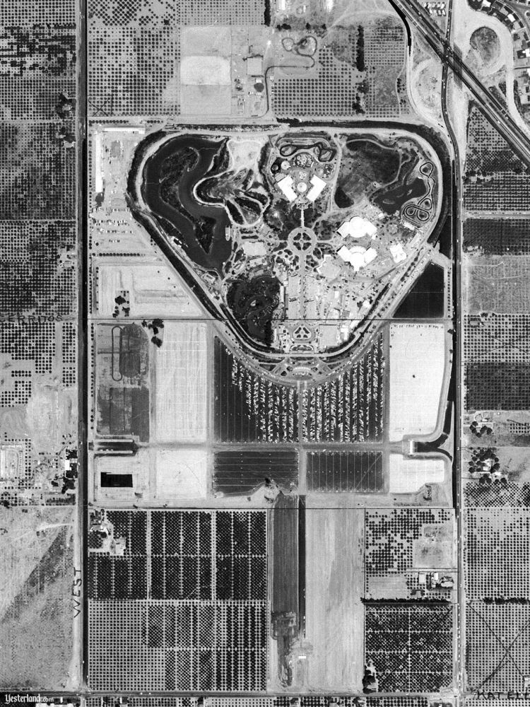 Disneyland 1955 aerial view