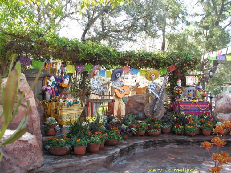Disneyland 2007-Dia de los Muertos