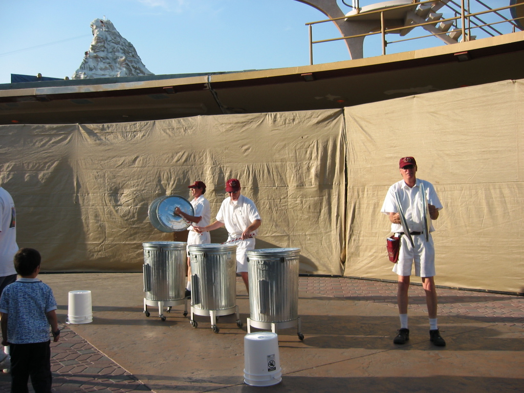 Disneyland 4-16-05