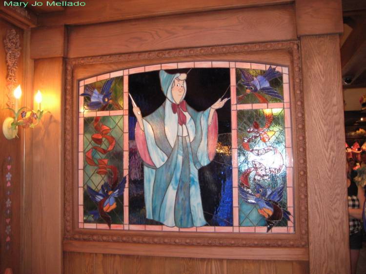 Disneyland Bibbity Bobbity Boutique