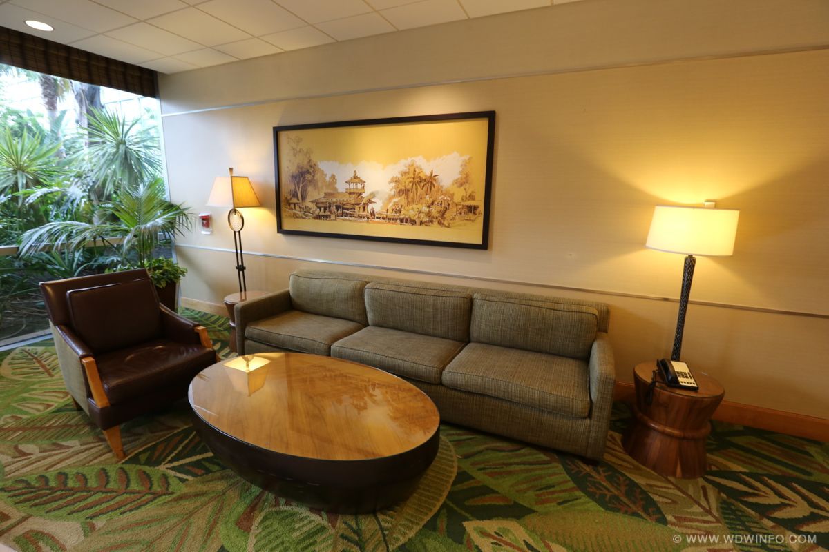 Disneyland-Hotel-28