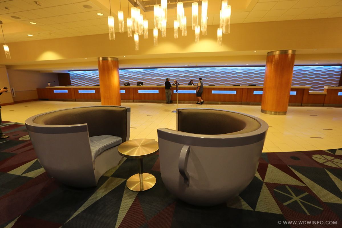 Disneyland-Hotel-46