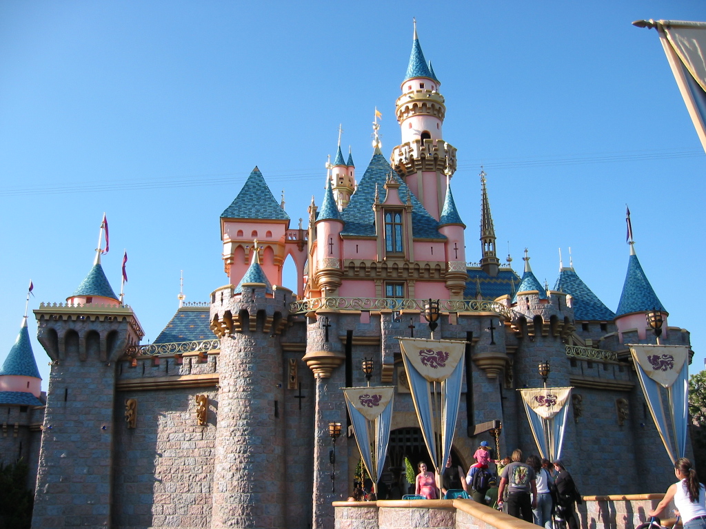 Disneyland-Sleeping Beauty Castle