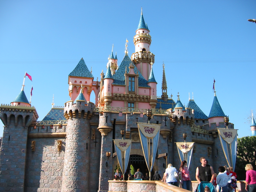 Disneyland-Sleeping Beauty Castle