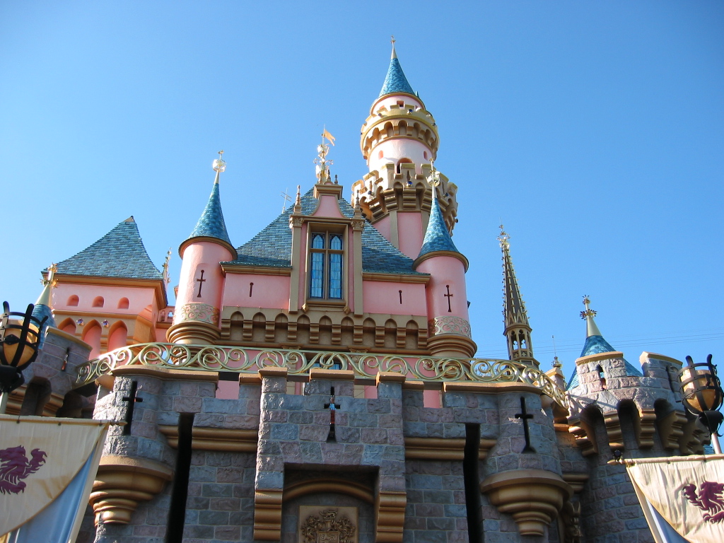 Disneyland-Sleeping Beauty Castle